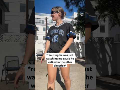 who wants to see the full dance? #dance #dancetrend #trendingvideo #awkward #awkwardmoments #fail